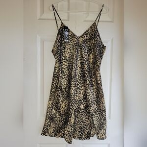 Night Dress Black and Cream Patterned Chemise  Size Medium & XL